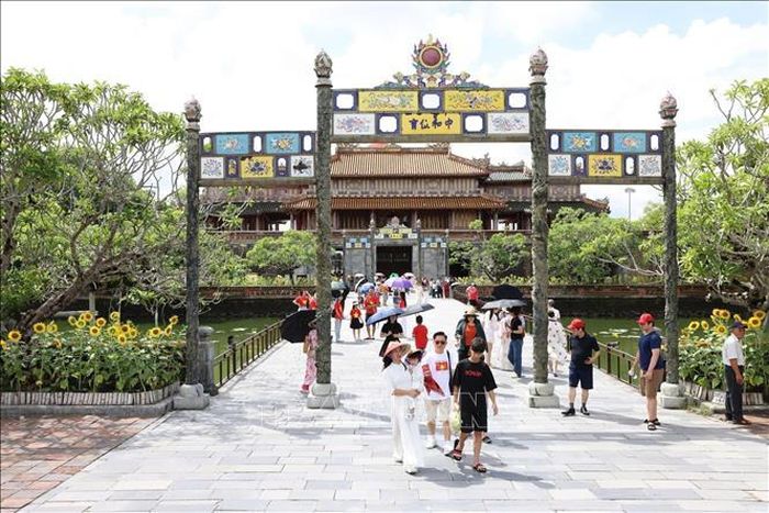 Di tích Đại Nội được nhiều du khách lựa chọn tham quan khi đến Huế. Ảnh: Hải Âu/TTXVN