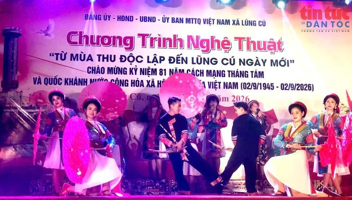Những tiết mục đặc sắc trong Chương trình nghệ thuật “Từ mùa Thu độc lập đến Lũng Cú ngày mới”.