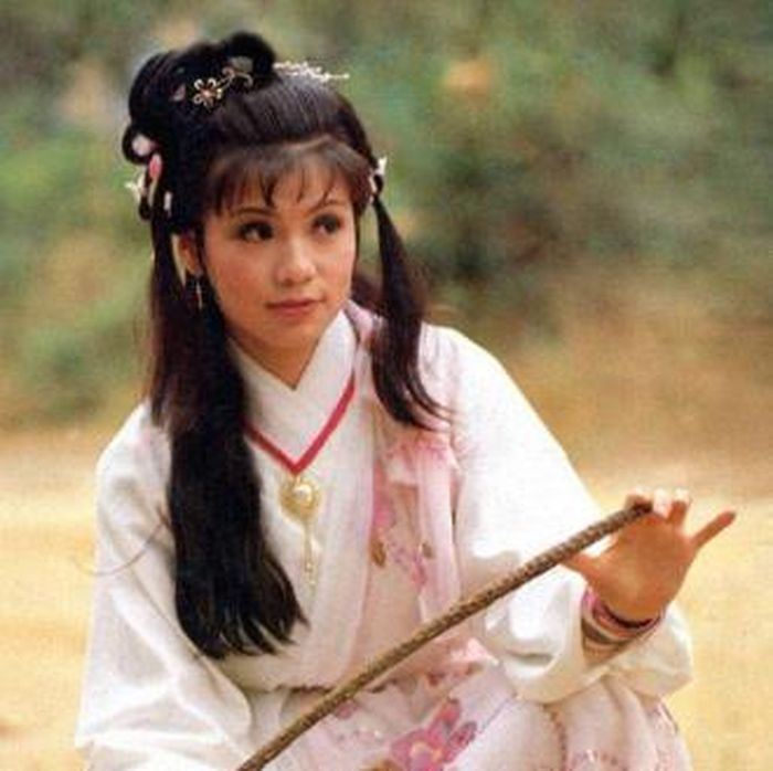 Hoàng Dung không cần mạnh nhất vẫn đủ sức tạo dấu ấn nhờ trí tuệ và khả năng ứng biến.