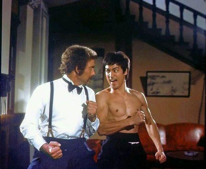 Robert Baker là một trong những võ sĩ có mối quan hệ gần gũi với Lý Tiểu Long.