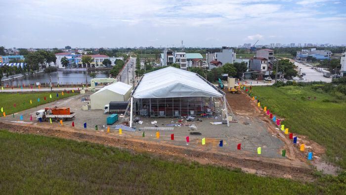 Còn lại khoảng 0,4 ha đất quy hoạch thương mại, dịch vụ cấp đô thị (tại một phần ô đất ký hiệu DVĐT3); 0,7 ha đất quy hoạch dịch vụ công cộng, cơ quan, trụ sở đơn vị ở (tại một phần ô đất ký hiệu TM1); 0,6 ha đất quy hoạch cây xanh đơn vị ở (tại một phần ô đất ký hiệu CX6) và 0,4 ha đất đường giao thông.