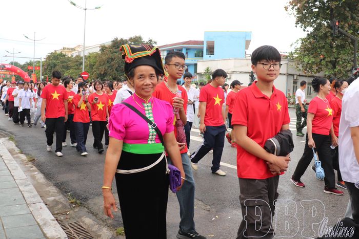 Từ việc vận động mỗi người dân bước đi nhiều hơn, chương trình hướng tới xây dựng một cộng đồng khỏe mạnh hơn.