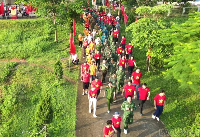Các lực lượng tham gia chương trình.