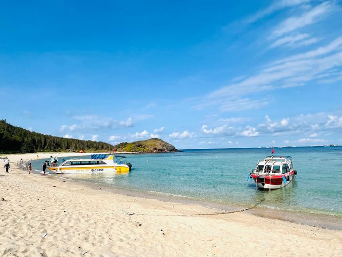 Đối với tour Hòn Tranh, địa phương cho phép hoạt động và giao lực lượng Biên phòng kiểm soát chặt chẽ