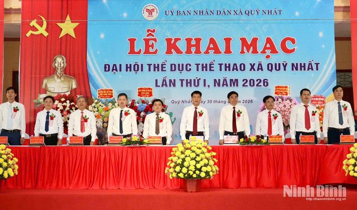 Các đại biểu dự lễ khai mạc Đại hội.