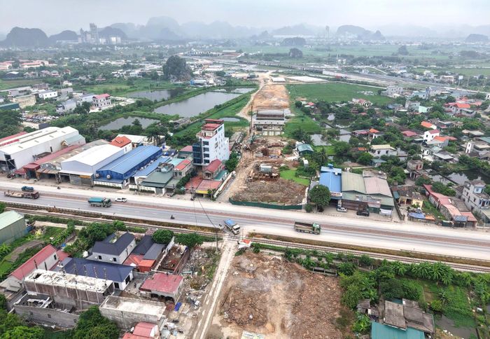 Hoàn thiện hạ tầng, mở rộng không gian phát triển.