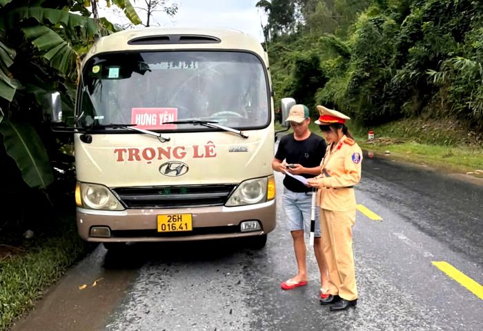 Công an tỉnh Phú Thọ khuyến cáo người dân khi tham gia giao thông cần nghiêm chỉnh chấp hành các quy định của pháp luật.