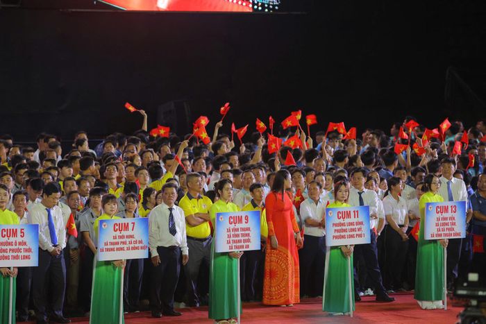 Đại hội Thể dục thể thao thành phố lần thứ X năm 2026 quy tụ 32 đội đến từ các đơn vị trên địa bàn thành phố. Ảnh: Văn Dương