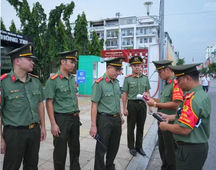 Trách nhiệm công vụ luôn được đề cao với tinh thần trách nhiệm cao nhất.