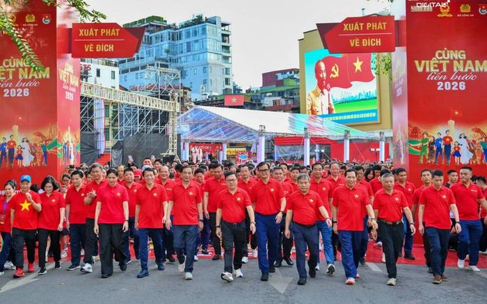 "Cùng Việt Nam tiến bước" năm 2026 đã ghi nhận 1.774.268 người tham gia, đóng góp 10.068.000.515 bước chân tại 34 tỉnh, thành phố và gần 3.000 xã, phường, đặc khu hành chính.