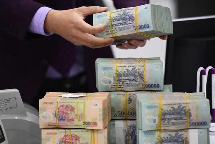Lãi suất qua đêm giảm 2,8 điểm phần trăm sau ba phiên. (Ảnh minh họa)