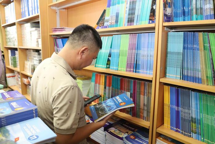 Nhà xuất bản Giáo dục Việt Nam tăng nguồn cung sách giáo khoa trước năm học 2026-2027. Ảnh: Văn Hiền/NXBGDVN.
