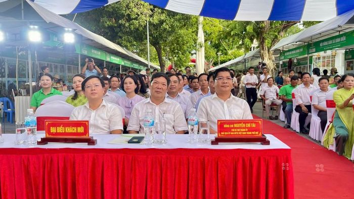 Các đại biểu tham dự Phiên chợ Nông sản 2026