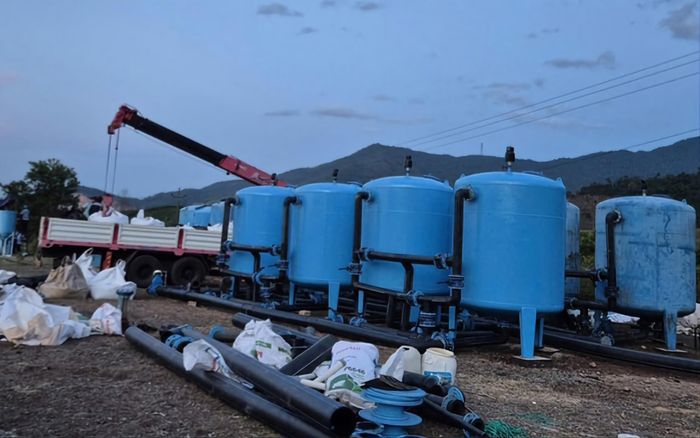 Công trình Trạm xử lý nước cơ động Thủy Yên cùng hệ thống tuyến ống, trạm bơm tăng áp hoàn thành và đưa vào vận hành. (Đ.N.H)