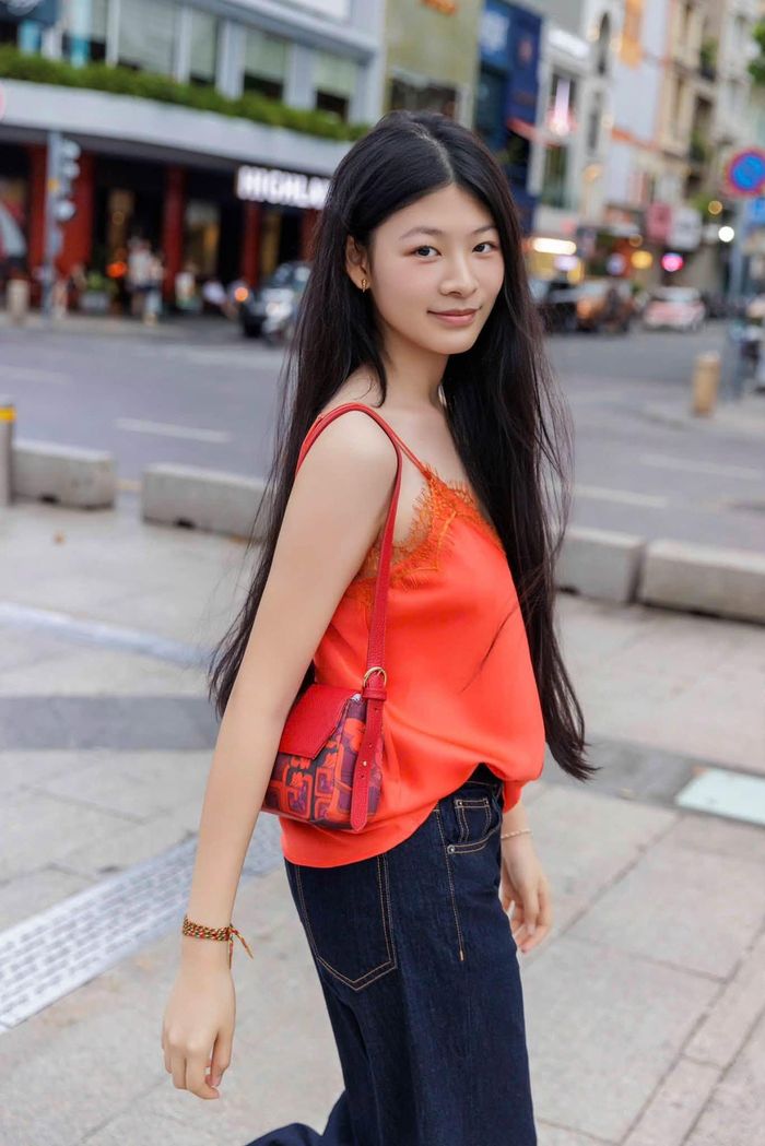 An Nhiên sinh năm 2009, hiện học phổ thông tại một trường quốc tế TPHCM. Ở tuổi thiếu nữ, cô bé cao 1m76, được nhận xét có nhiều nét của cả bố và mẹ.