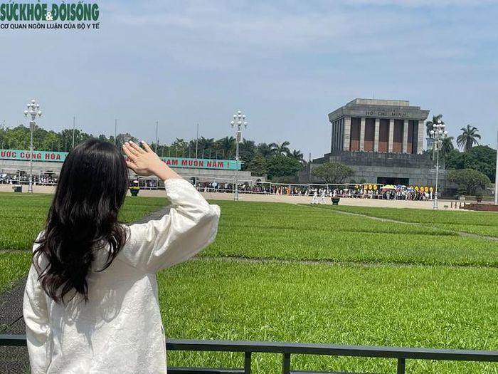 Thu Hà cho rằng, thế hệ trẻ đang có những "mặt trận" riêng trong thời bình. Ảnh: Phúc Đức.