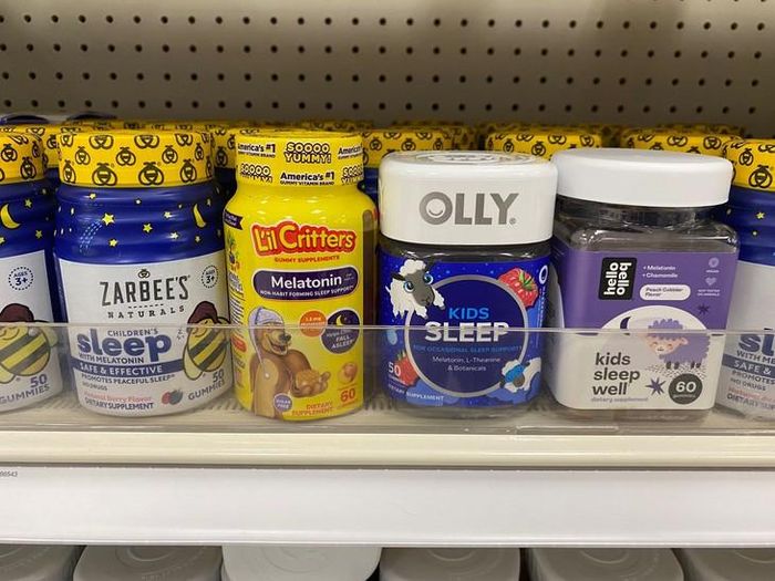 Melatonin tổng hợp được bán tự do không cần kê đơn tại nhiều quốc gia như Mỹ. Ảnh minh họa: TNS