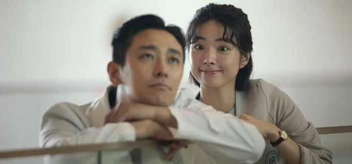 Ha Young cùng Joo Ji Hoon...