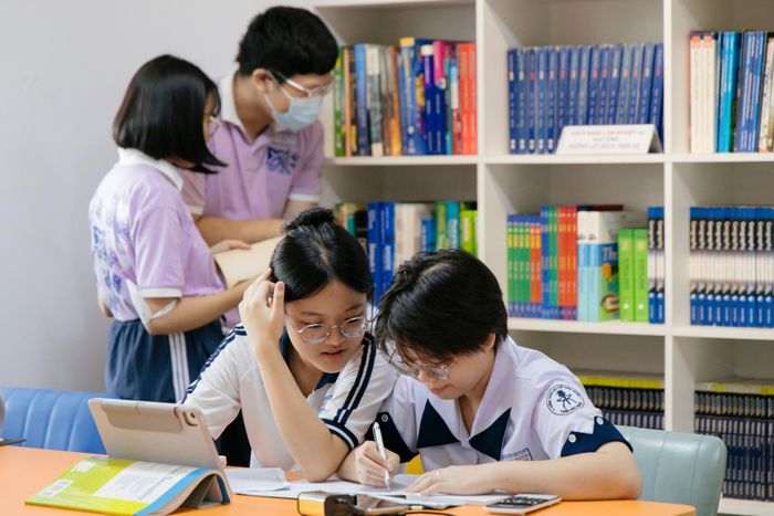 Học sinh tại trường THPT chuyên Trần Đại Nghĩa. Ảnh minh họa: Phương Lâm.