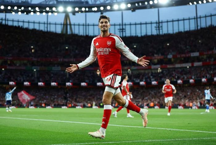 Arsenal đang phô diễn sức mạnh của nhà vô địch