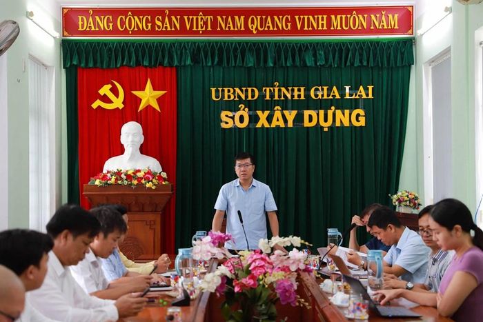 Sau chỉ đạo của lãnh đạo tỉnh, Sở Xây dựng Gia Lai họp khẩn xử lý tài xế taxi “chặt chém” du khách