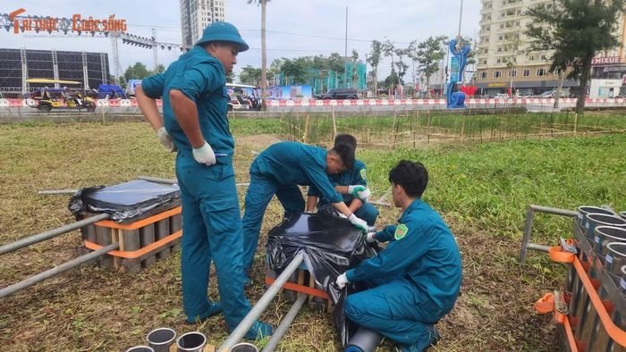 Không chỉ có pháo hoa, Sầm Sơn còn liên tiếp tổ chức các hoạt động mới trong những ngày nghỉ lễ năm nay. Từ ngày 30/8 đến 1/9, Festival Diều Sầm Sơn 2026 được tổ chức, mang đến không gian trải nghiệm nhiều màu sắc cho người dân và du khách.