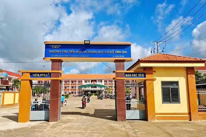 Trường Phổ thông nội trú TH&THCS Vĩnh Gia (xã Vĩnh Gia, tỉnh An Giang).