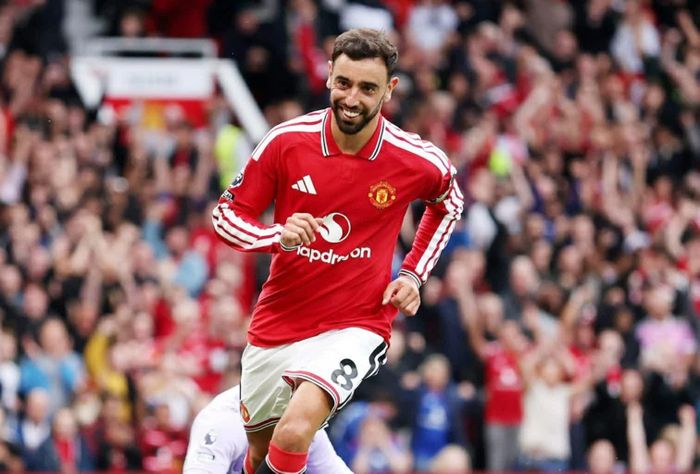 Bruno hoàn tất cú hat-trick. (Nguồn: Premier League)