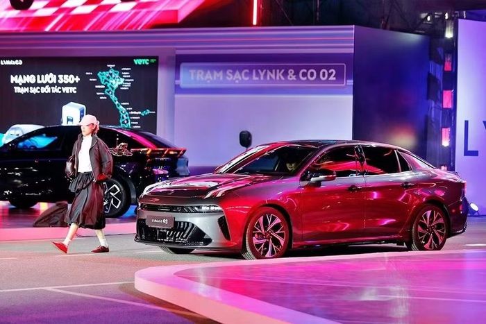 Mẫu sedan cỡ C Lynk & Co 03. Ảnh: Viết Hoàng