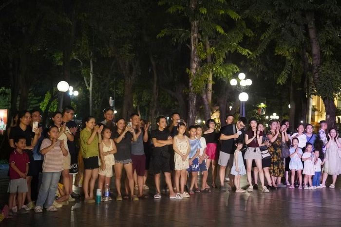 Chương trình thu hút đông đảo công chúng Thủ đô tới tham gia, trải nghiệm. Ảnh: Sở VHTT&DL Hà Nội