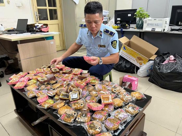 Cao điểm tập trung kiểm tra có trọng tâm, trọng điểm đối với các nhóm hàng phục vụ Tết Trung thu kéo dài đến ngày 30/9/2026