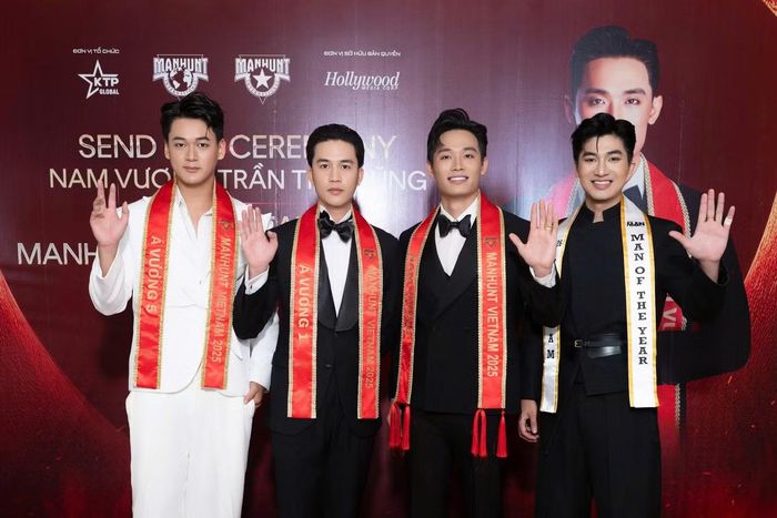 Các á vương Manhunt đến ủng hộ Nam vương Trần Tiến Dũng trước ngày thi quốc tế.