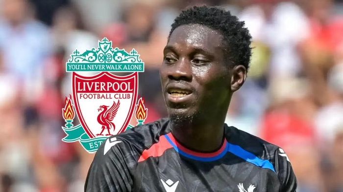 Tiền đạo Ismaila Sarr (Crystal Palace) đang trở thành nút thắt của thương vụ Cody Gakpo.