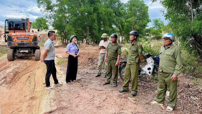 Phường Bắc Gianh đã tịch thu nhiều phương tiện của cát "tặc".