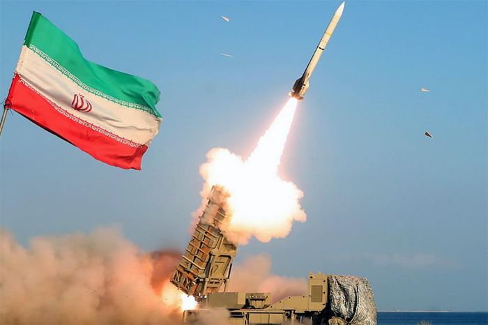 Iran đã tuyên bố sẽ đáp trả mọi cuộc tấn công của Mỹ. Ảnh: ISNA