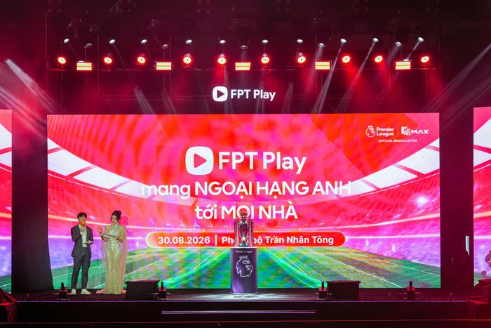 Việc Huyền My bất ngờ đứng vai chính trong một sự kiện về Premier League như đánh dấu cho sự trở lại của MC, Á hậu xinh đẹp này trong các chương trình về ngoại hạng Anh. Được biết, Huyền My đã quyết định "đầu quân" cho FPT Play, tham gia trong vai trò MC, biên tập sản xuất các chương trình Premier League mùa 2026/27 trên sóng của "nhà đài" này. Vì thế, sắp tới khán giả sẽ thường xuyên được gặp gỡ MC, Á hậu xinh đẹp này trong các show, chương trình bình luận ở mỗi vòng đấu ngoại hạng Anh