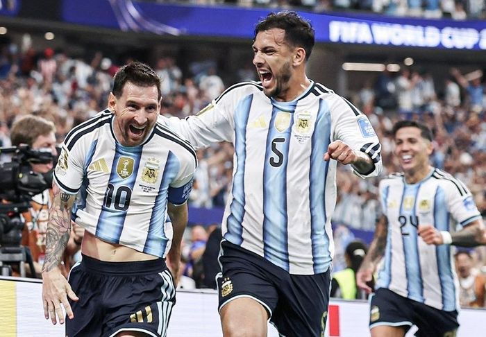 Dù biết ngày này rồi sẽ đến, nhưng người hâm mộ vẫn không khỏi hụt hẫng khi Messi thông báo chia tay tuyển Argentina. Ảnh: ESPN