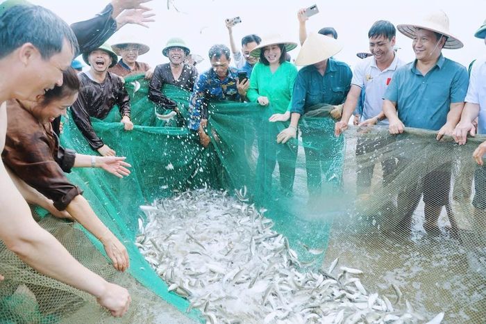 "Chạm nhịp sống làng chài" là sản phẩm văn hóa mới của Hải Tiến