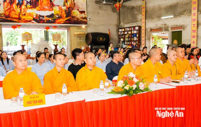 Các đại biểu dự lễ. Ảnh: TL