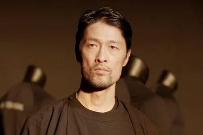 Đạo diễn võ thuật Johnny Trí Nguyễn, kiêm vai hữu tướng quân.