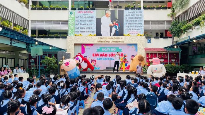 Ngày hội chào đón học sinh lớp 1 năm học 2026 - 2027 tại Trường Tiểu học Lương Định Của (phường Bàn Cờ, TP Hồ Chí Minh). Ảnh: Hương Trần