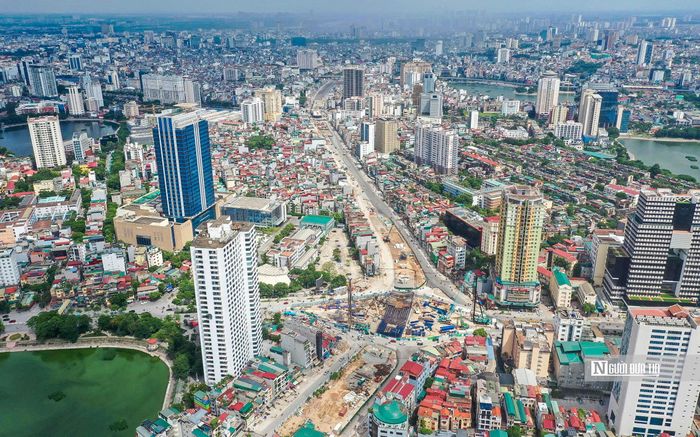 Dự án đầu tư xây dựng đường Vành đai 1, đoạn Hoàng Cầu - Voi Phục đi qua địa bàn các phường Ô Chợ Dừa, Giảng Võ và Láng (Thành phố Hà Nội) có tổng mức đầu tư 7.211 tỷ đồng từ nguồn ngân sách thành phố.