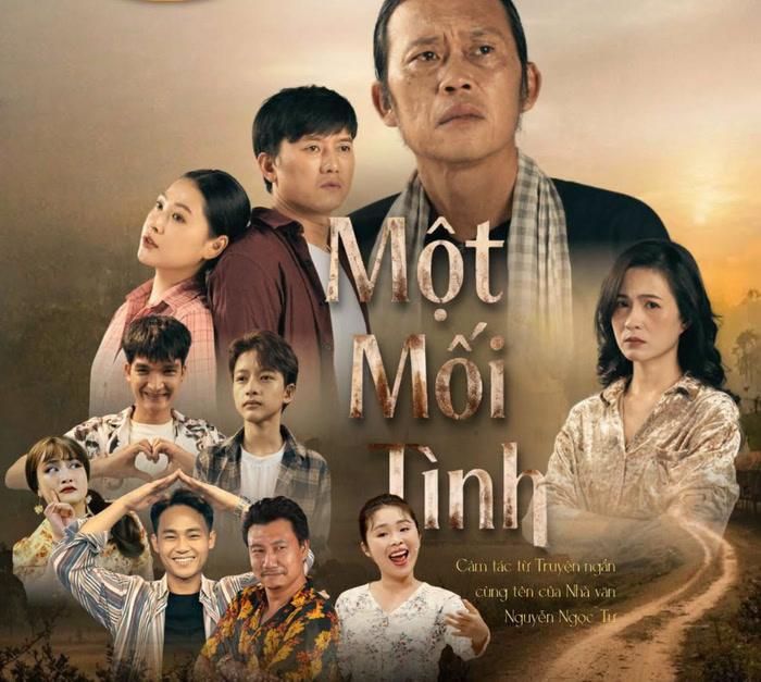 Trong tác phẩm, Hoài Linh hóa thân thành ông Hai Nhân, một người đàn ông miền Tây có cuộc sống bình dị và tính cách hiền lành. (Ảnh: Sân Khấu Mới)