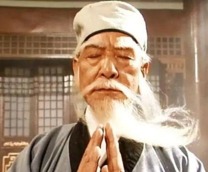 Thiên Cơ Lão Nhân - cao thủ đứng đầu Binh Khí Phổ.