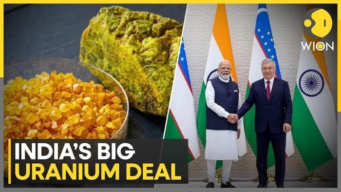 Thủ tướng Ấn Độ Narendra Modi và tổng thống uzbekistan shavkat mirziyoyev. Ảnh: ALO.