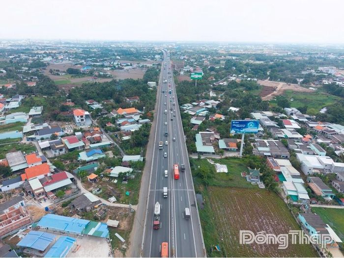 Việc đẩy nhanh tiến độ giải phóng mặt bằng góp phần đưa Dự án về đích đúng tiến độ theo kế hoạch.