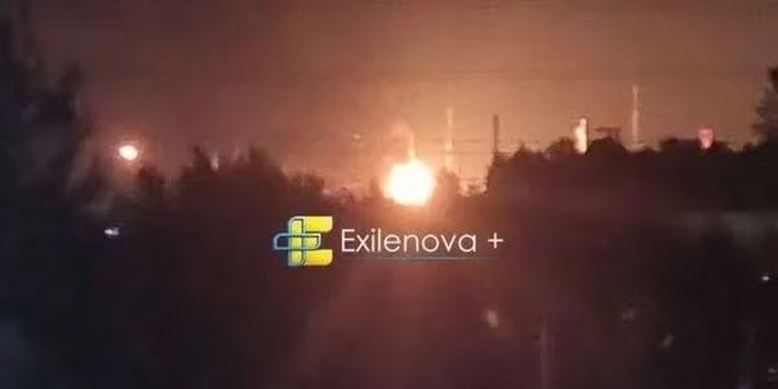 Vụ nổ được cho là xảy ra tại tỉnh Leningrad của Nga sau các cuộc tấn công của Ukraine. Ảnh: Exilenova+