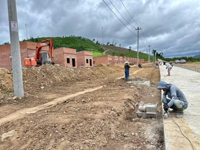 Tại xã Đak Song, dự án đã hoàn thành 100% các hạng mục san nền, thoát nước và đường giao thông. Ảnh: Hà Duy
