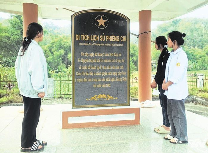 Di tích lịch sử Phiêng Chì, nơi giáo dục truyền thống cho nhiều thế hệ trẻ.