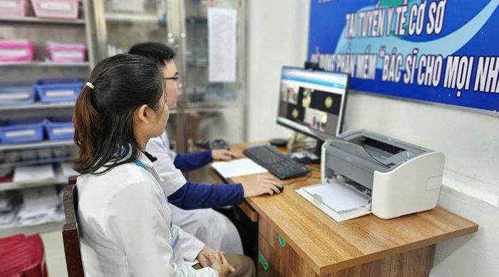 Khám bệnh từ xa hỗ trợ y tế cơ sở nâng cao chất lượng chuyên môn 